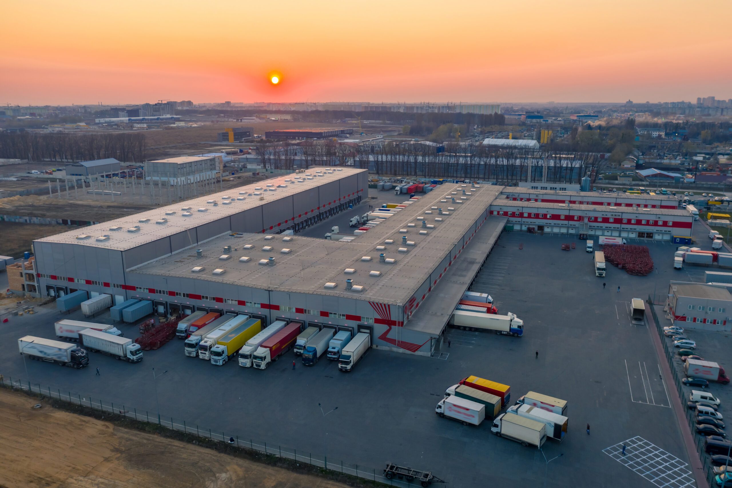 Ivanhoe Cambridge buys H M logistics hub in Hamburg Green Street News