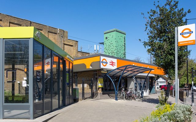 Bus Stop, Outdoors, City