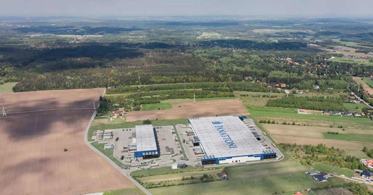 panattoni-kickstarts-speculative-logistics-scheme-near-d-green