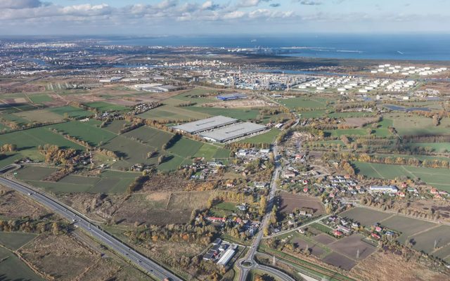 Outdoors, Aerial View, Road