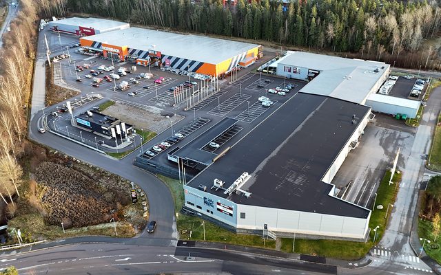 Outdoors, Aerial View, Car