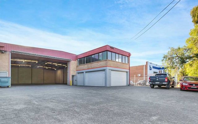 Garage, Indoors, Architecture