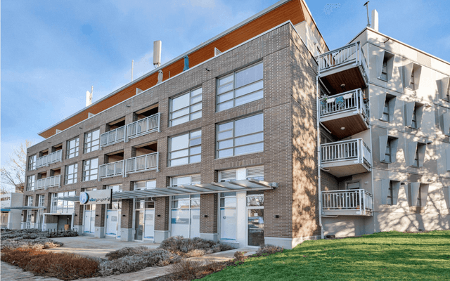 City, Apartment Building, Architecture