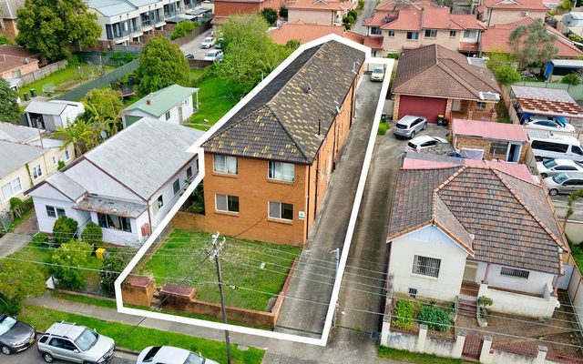 Outdoors, Suburb, Architecture