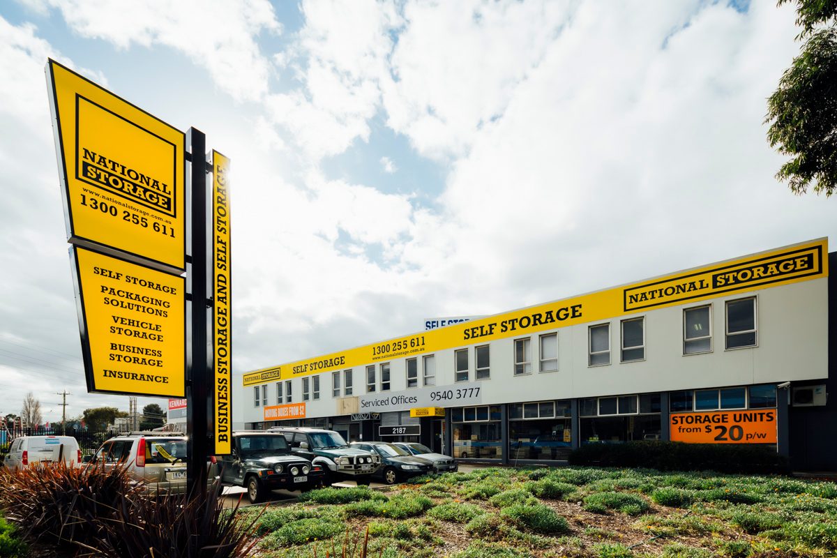 National Storage REIT changes management - Green Street News