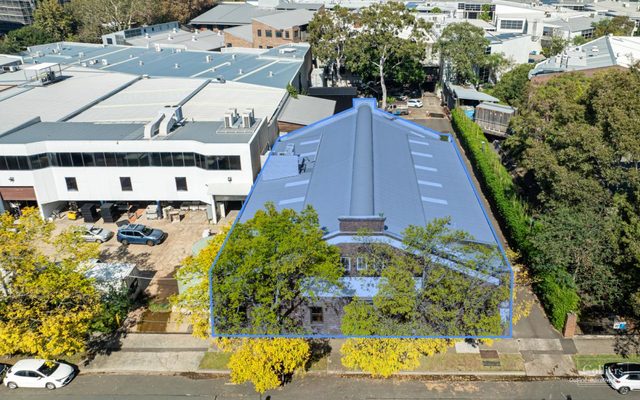 Outdoors, Architecture, Building