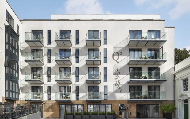 City, Apartment Building, Architecture