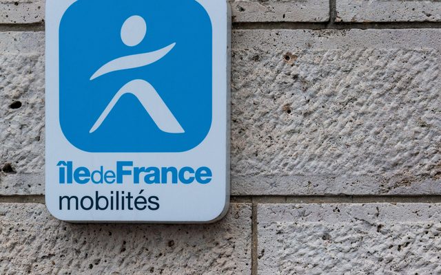 Île-de-France mobilité, logo