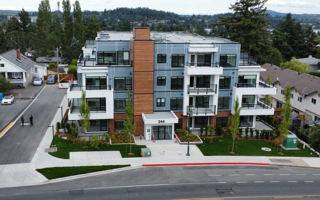 City, Urban, Apartment Building
