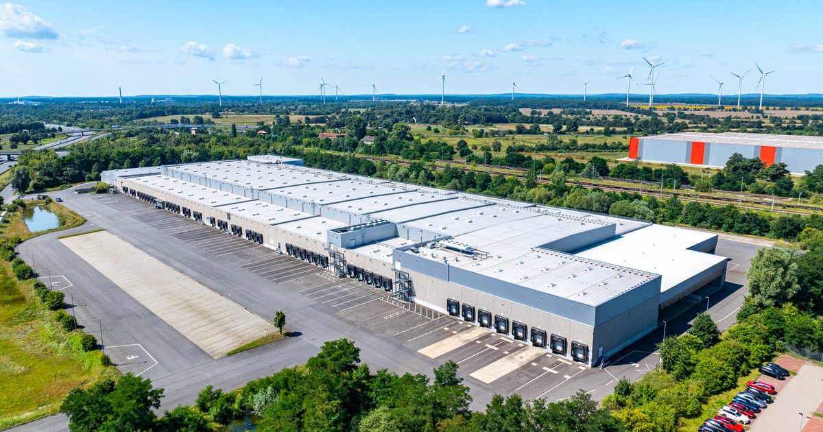 Crossbay fully lets Berlin and Hamburg last-mile assets