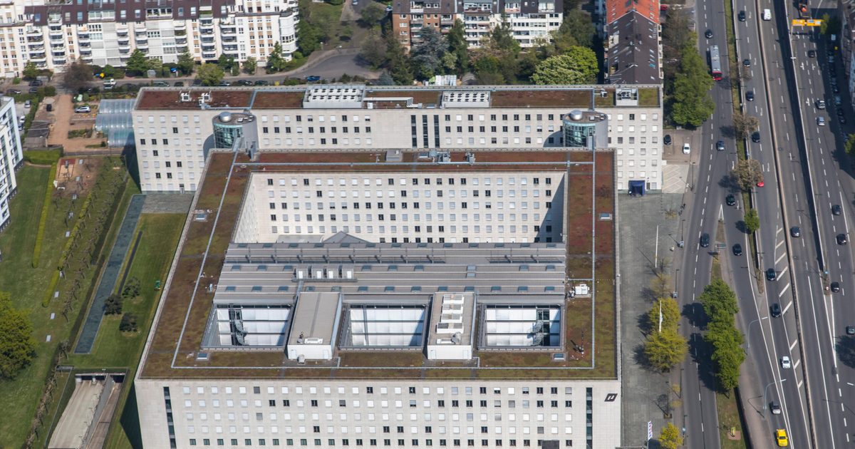 Helaba takes €118m write-down on Düsseldorf office sale