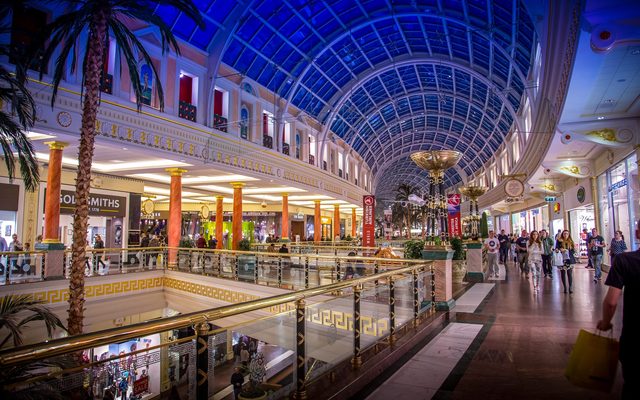 Shop, Shopping Mall, Handrail