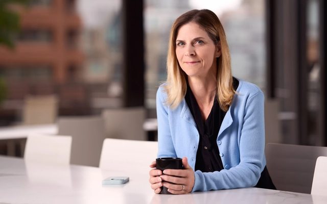 Executive, Person, Electronics