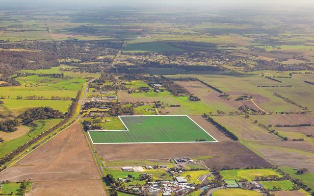 Outdoors, Field, Aerial View