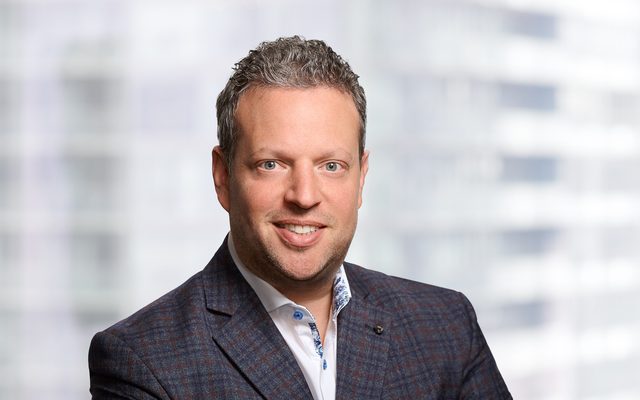 Blazer, Clothing, Coat