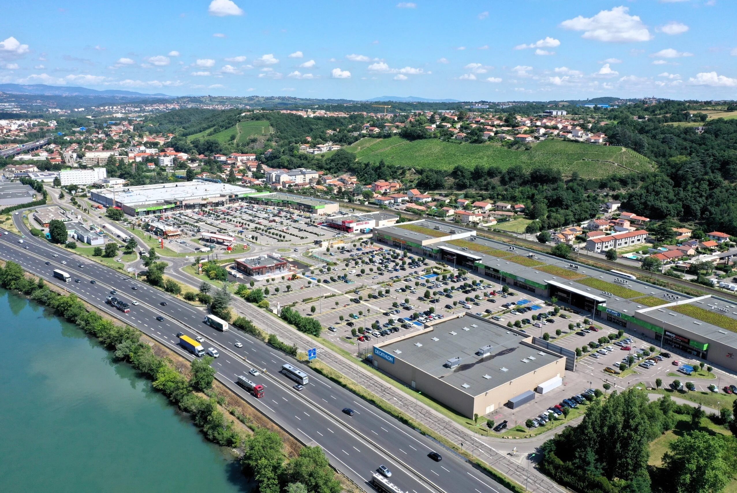 Chasse sud retail asset, Chasse-sur-Rhône, France