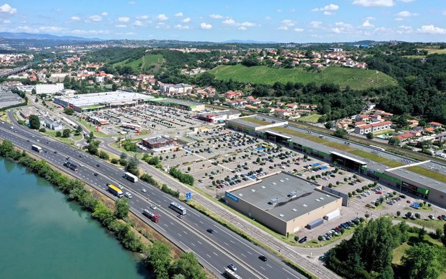 Chasse sud retail asset, Chasse-sur-Rhône, France
