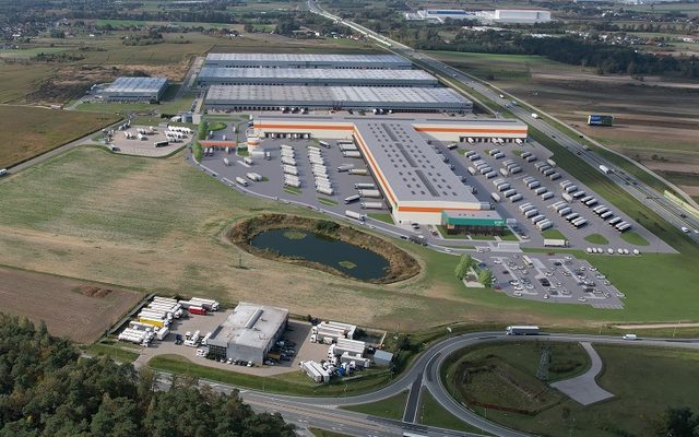 Outdoors, Transportation, Truck