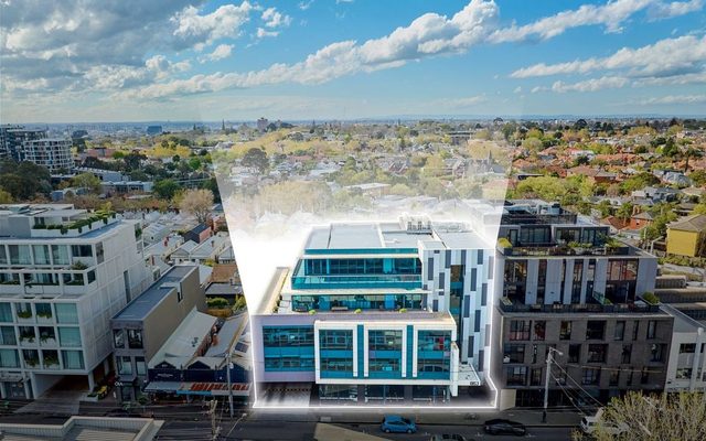 Outdoors, Architecture, Building