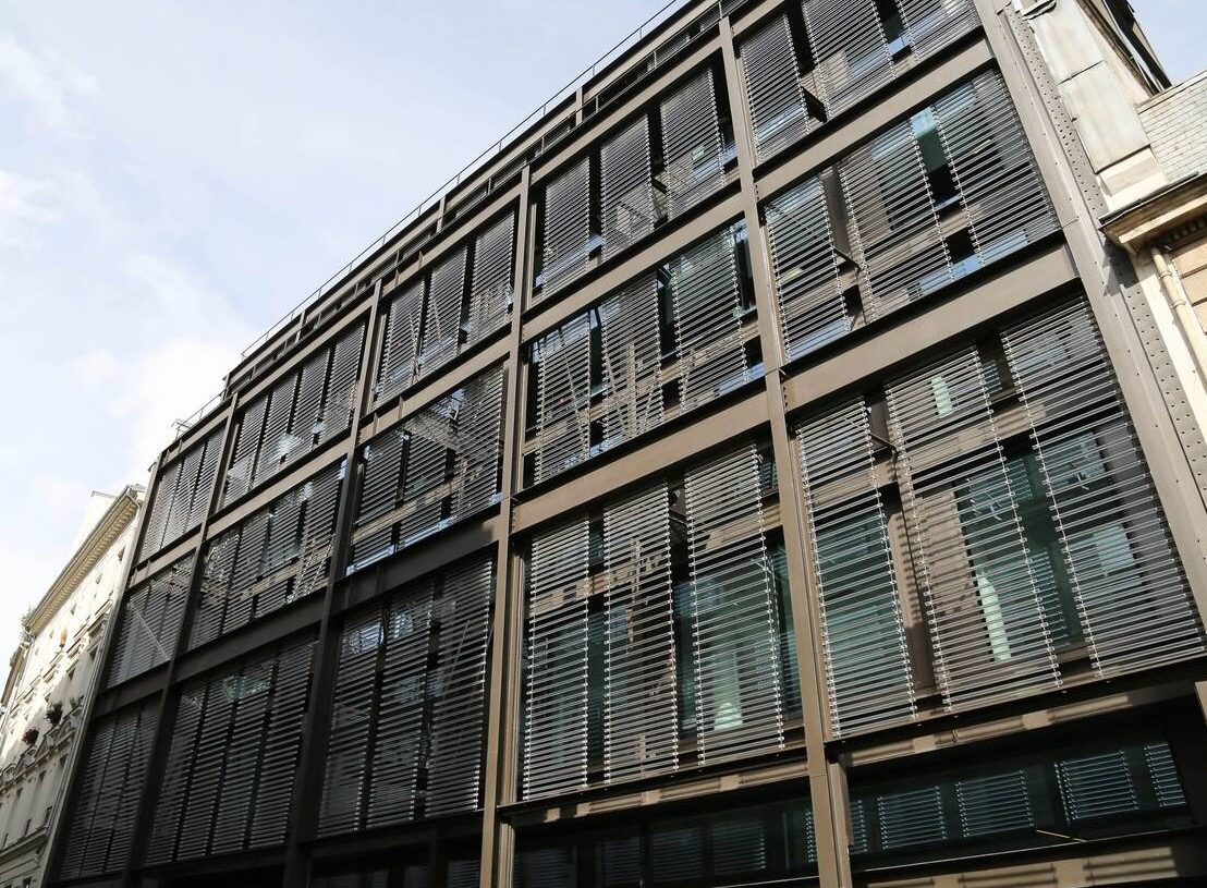 32 rue Blanche, Paris.jpeg