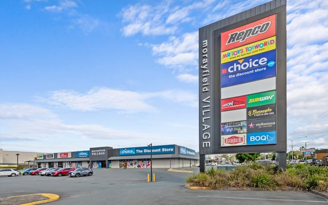 Advertisement, Scoreboard, Car