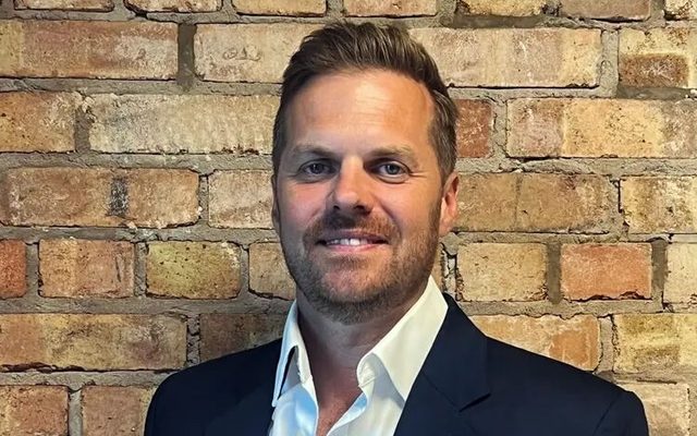 Blazer, Clothing, Coat