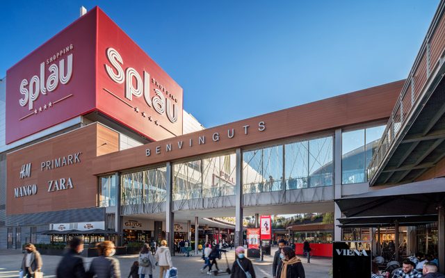 Shop, Shopping Mall, Person