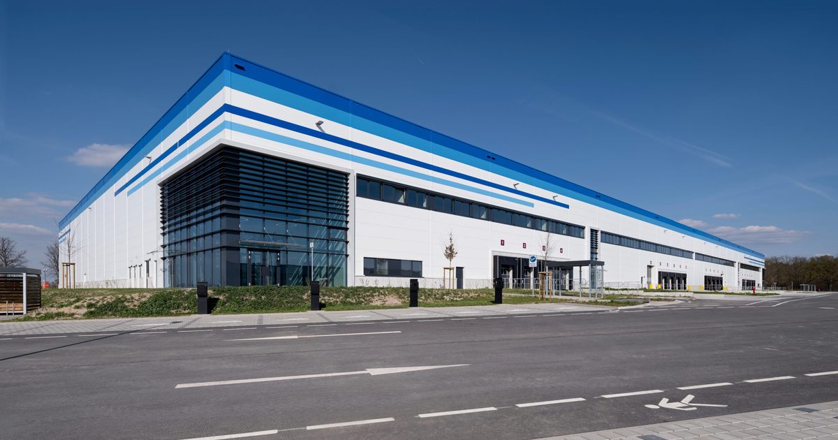 Metro subsidiary signs 10,000 sq m lease at Berlin Schönefeld project