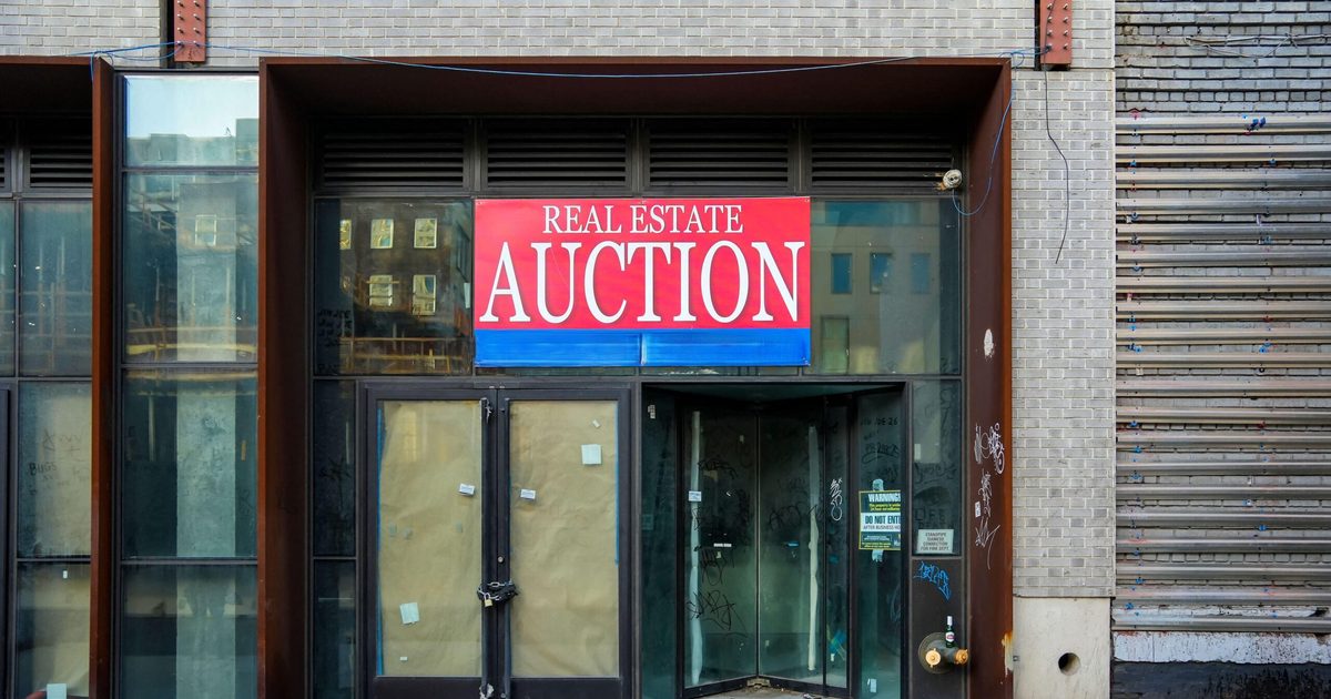 Commercial auctions in NSW clear at a soft 34% in July