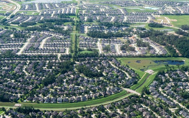 Outdoors, Suburb, Neighborhood