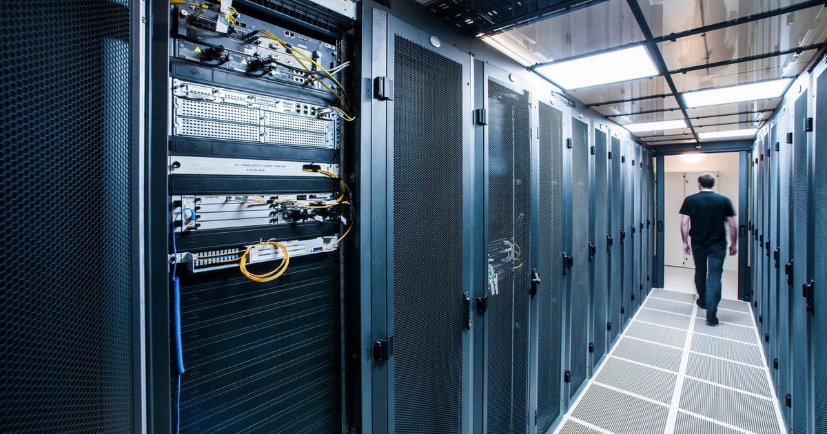 Castleforge and Galaxy seek investor for Redhill data centre expansion
