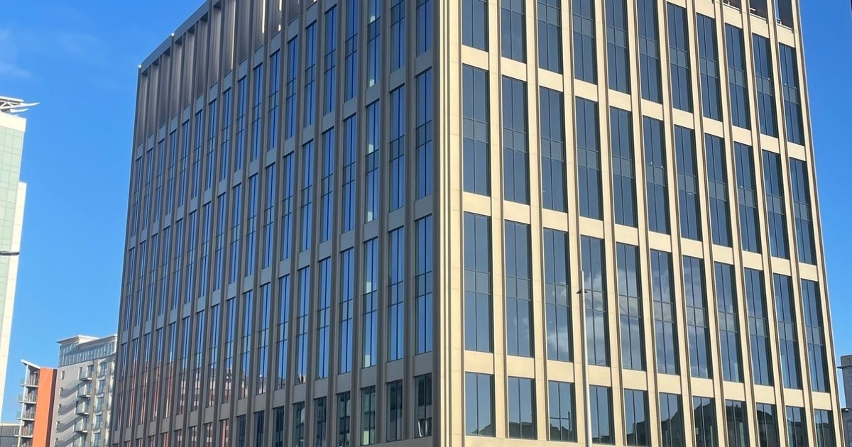 Lloyds' Cardiff headquarters changes hands